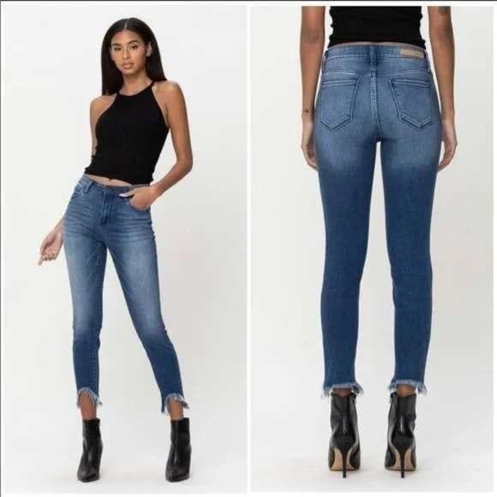 MS CELLO Womens Size 14 Blue Denim Skinny Jeans Frayed‎ Hem Cropped